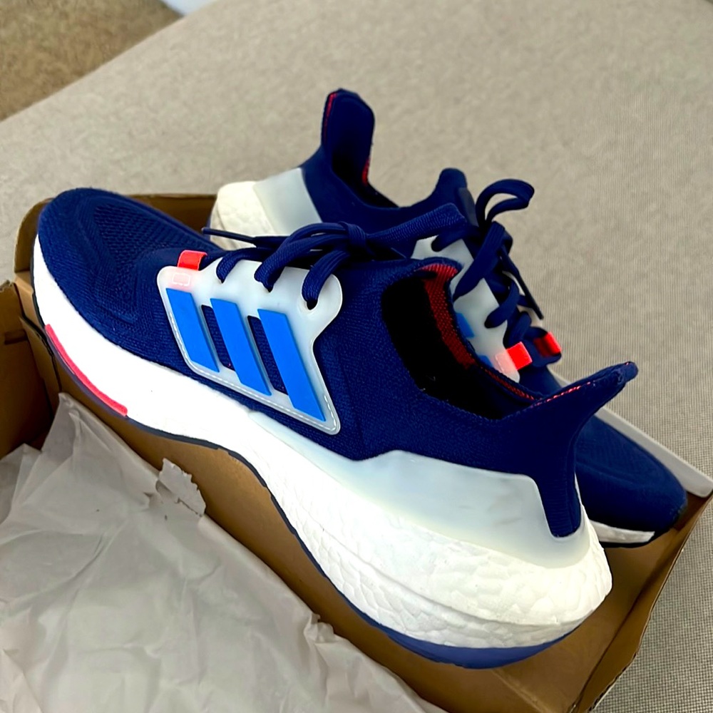 Men’s Ultraboost 22 legacy indigo blue rush turbo